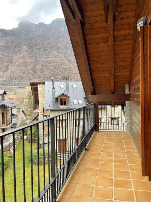 Apartamento Duplex En Benasque Anciles Exterior foto